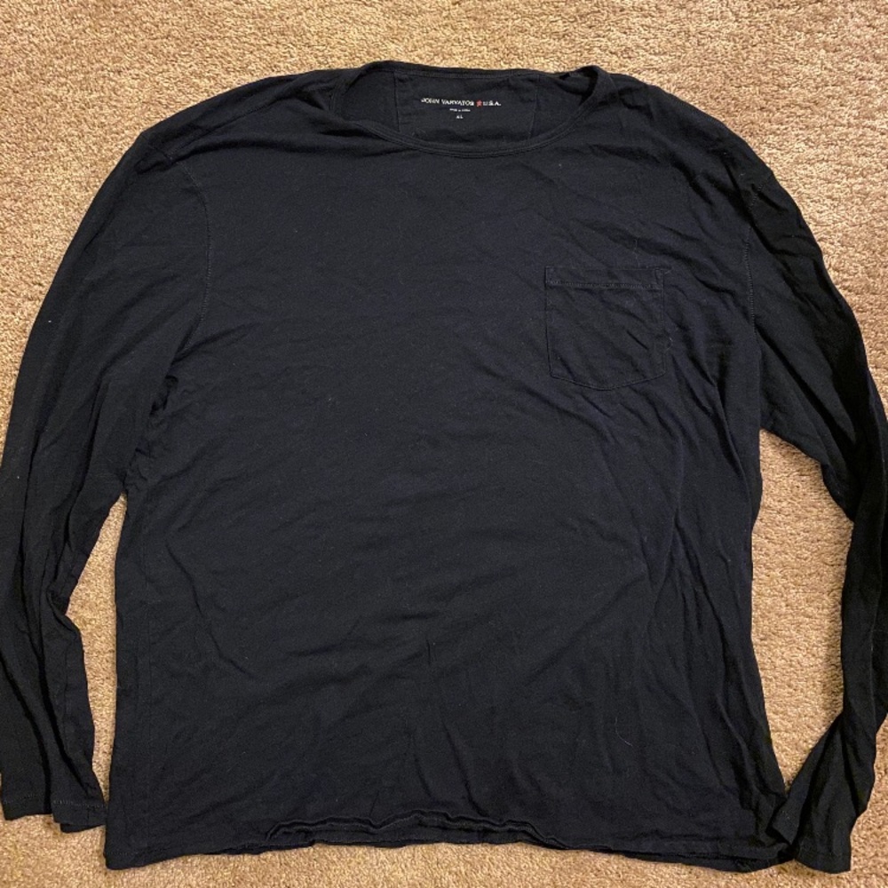 Dark blue soft long sleeved shirt